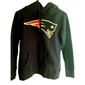 New  England Patriots NFL #12 Brady women's sz Med. Hoodie